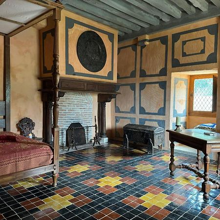 Chateau De Champrenault, Voyagez Dans Le Temps Exteriér fotografie
