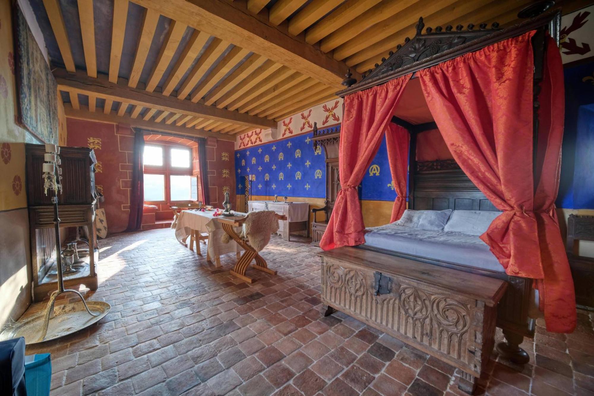 Chateau De Champrenault, Voyagez Dans Le Temps Exteriér fotografie